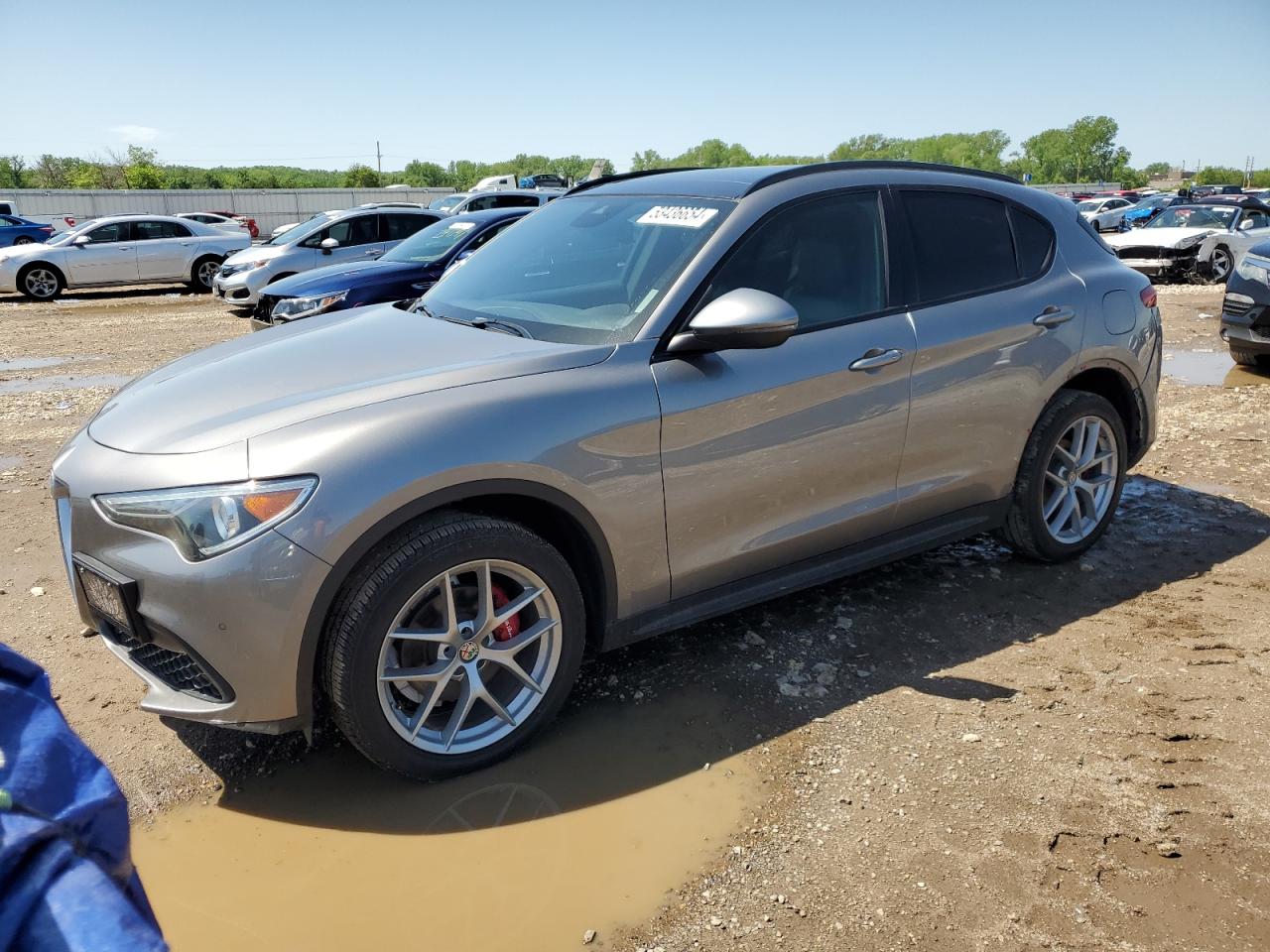 Alfa-romeo Stelvio (2018)