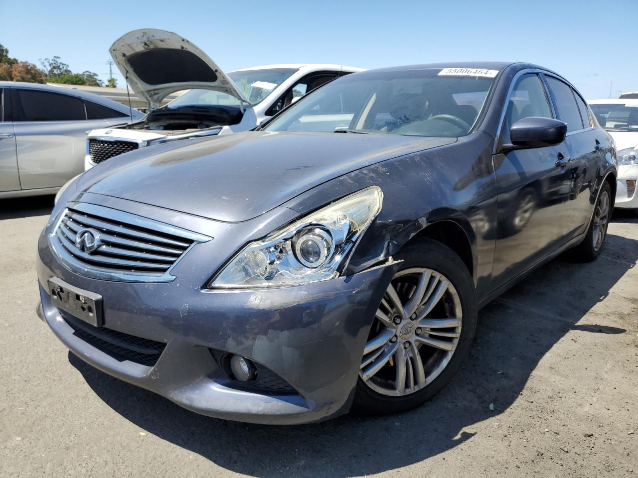 Infiniti G (2012)