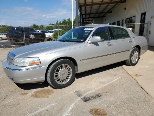 Lincoln Towncar (2009)
