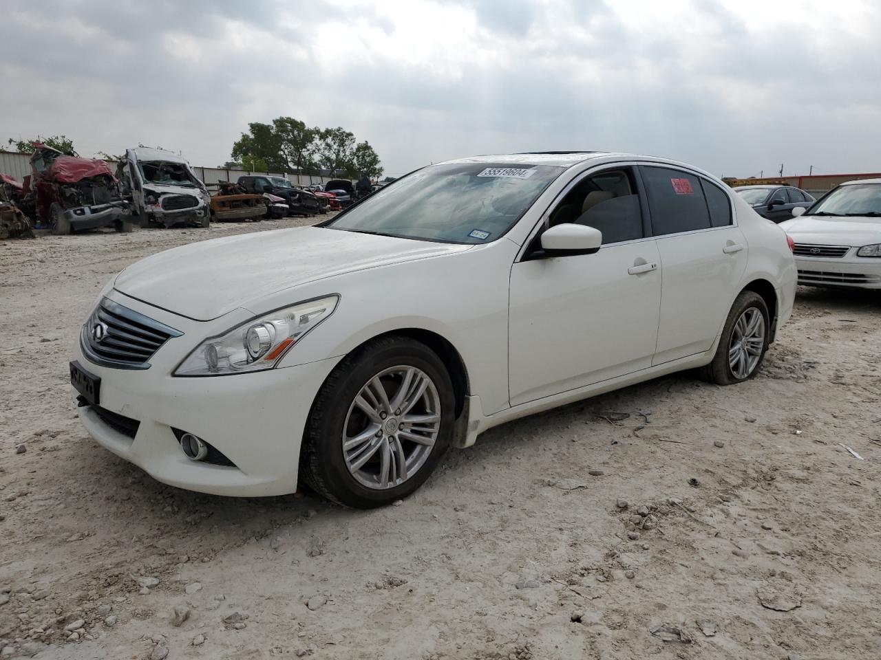Infiniti G (2013)