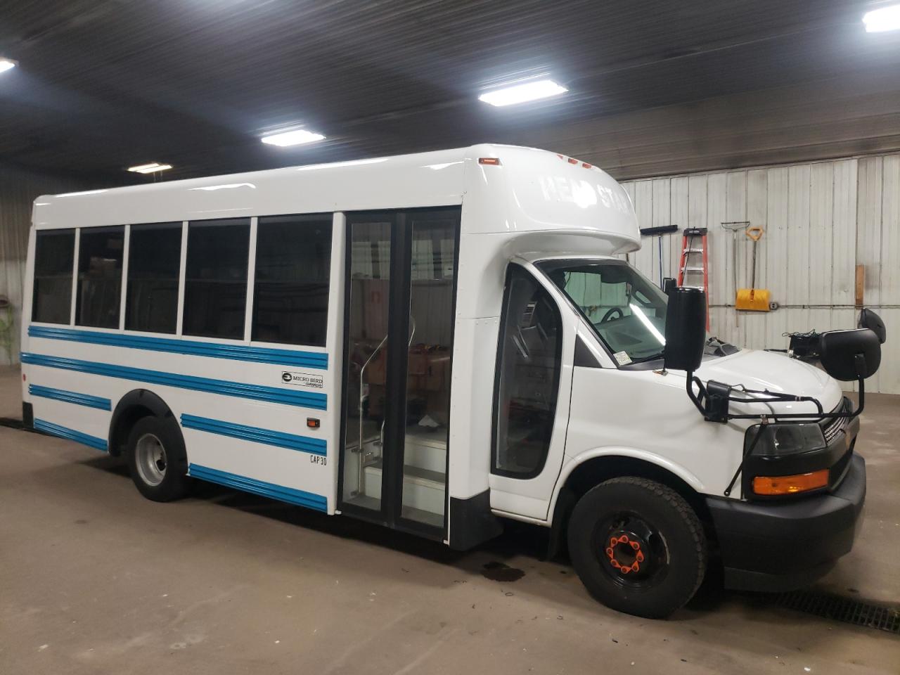Chevrolet Express (2021)