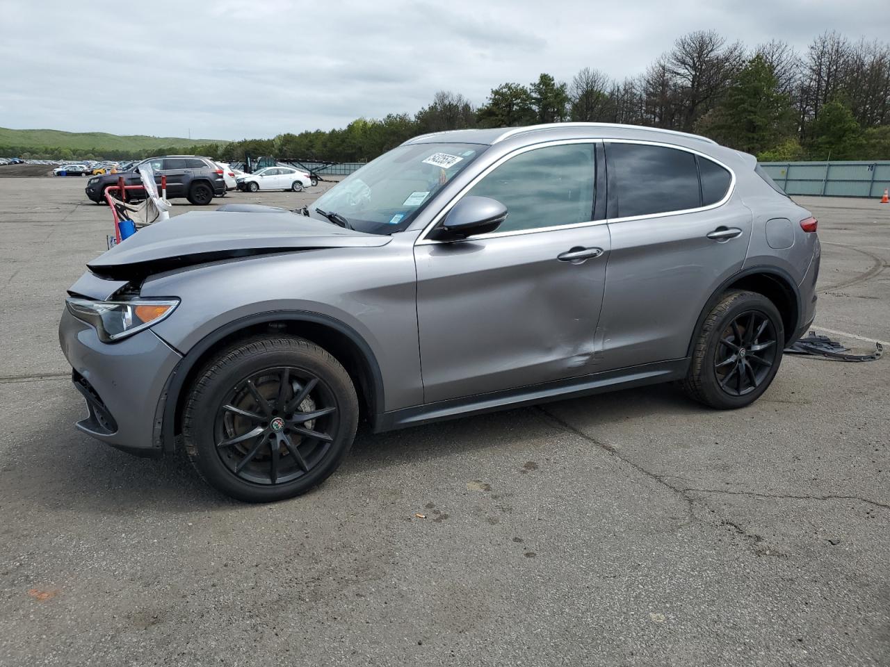 Alfa-romeo Stelvio (2018)