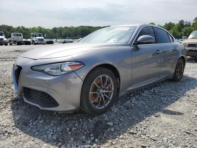 Alfa-romeo Giulia (2018)