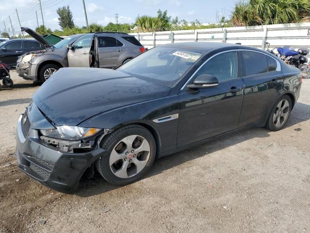Jaguar Xe (2017)