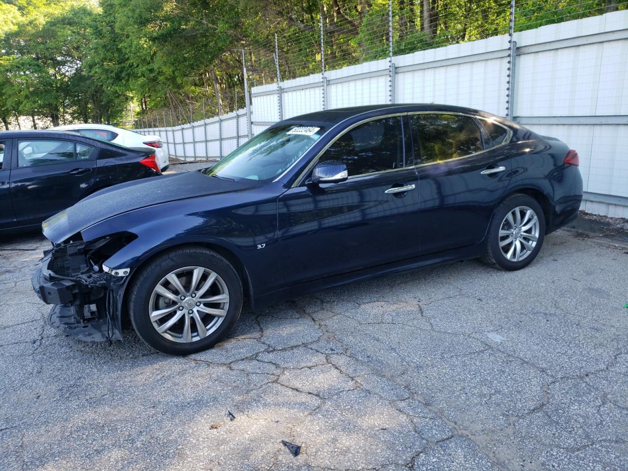 Infiniti Q70 (2017)