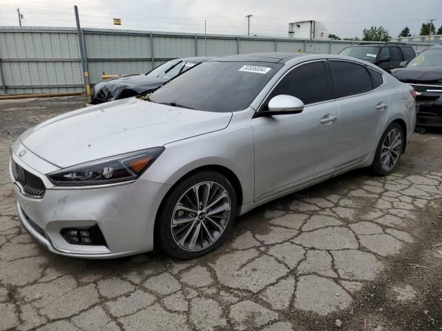 Kia Cadenza (2017)