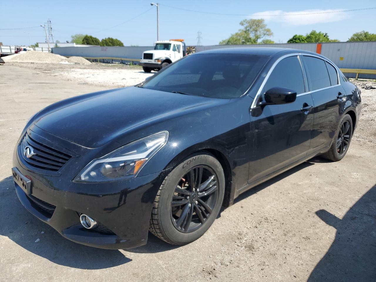 Infiniti G37 (2013)