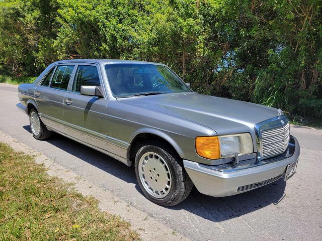 Mercedes-benz 560-class (1988)