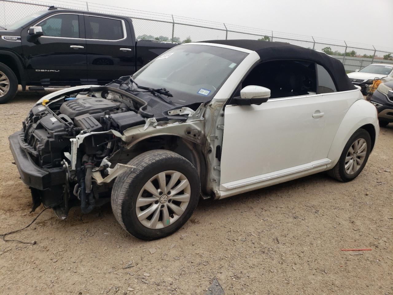 Volkswagen Beetle (2018)