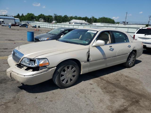 Lincoln Towncar (2003)