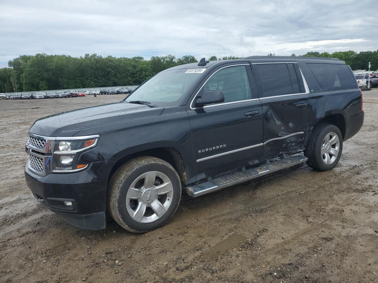 Chevrolet Suburban (2016)