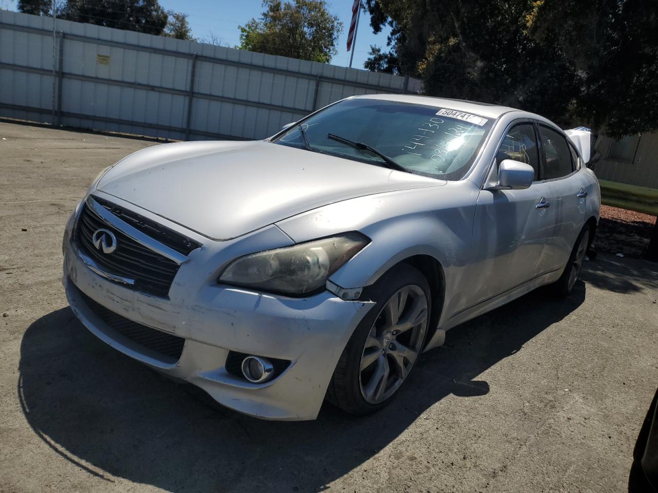 Infiniti M (2013)
