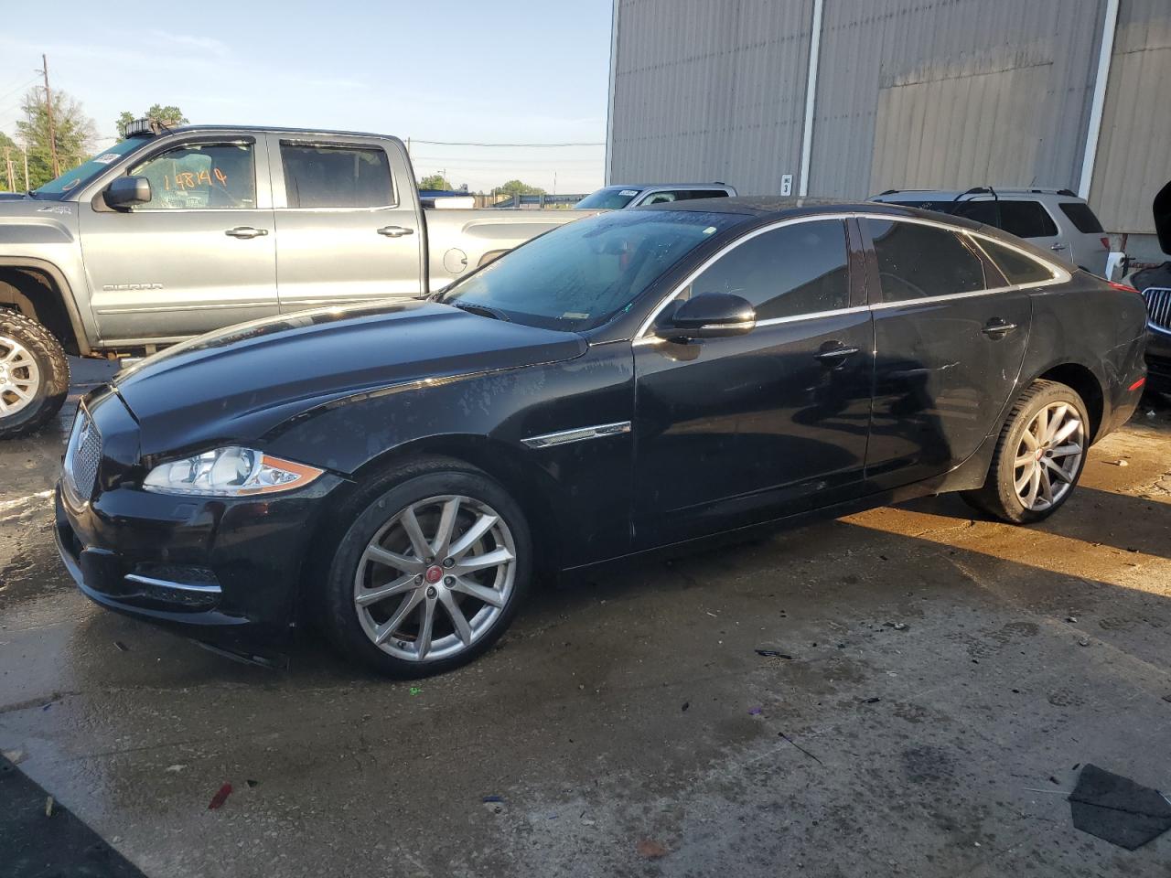 Jaguar Xj (2015)