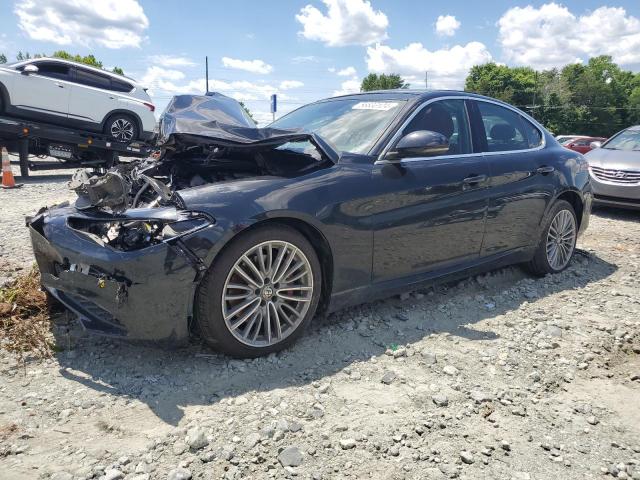 Alfa-romeo Giulia (2017)