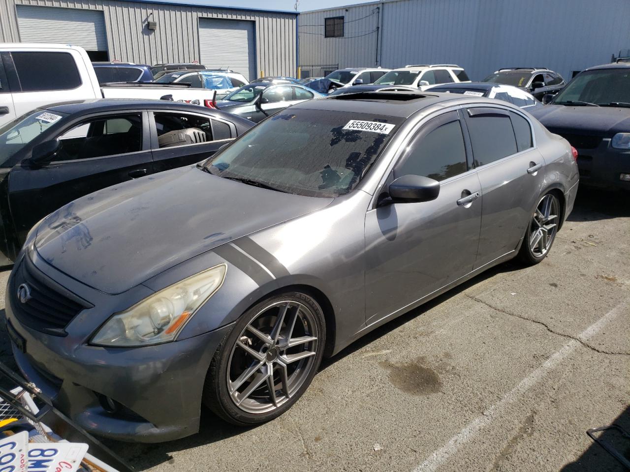Infiniti G (2012)
