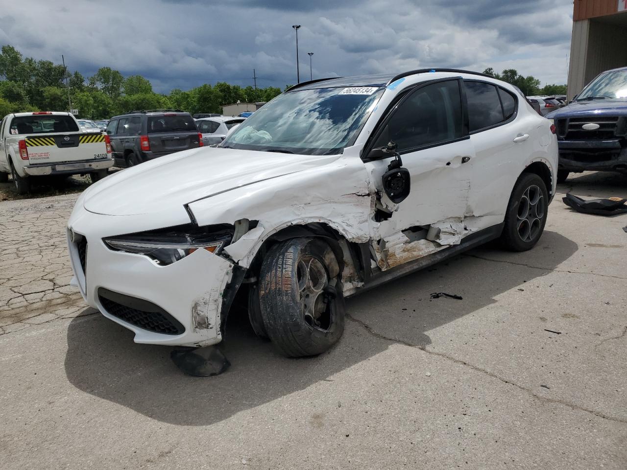 Alfa-romeo Stelvio (2018)
