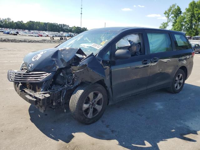 Toyota Sienna (2017)