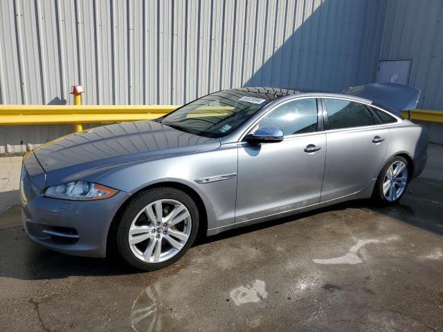 Jaguar Xj (2012)