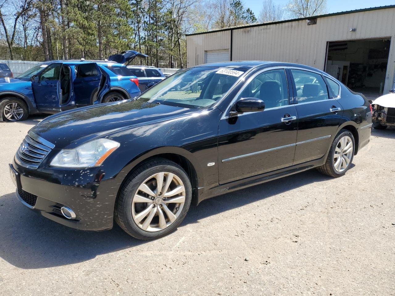Infiniti M (2008)