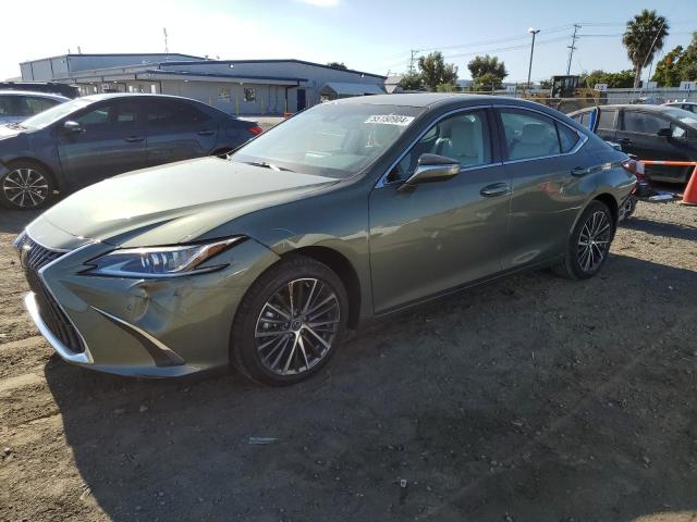 Lexus Es300 (2023)