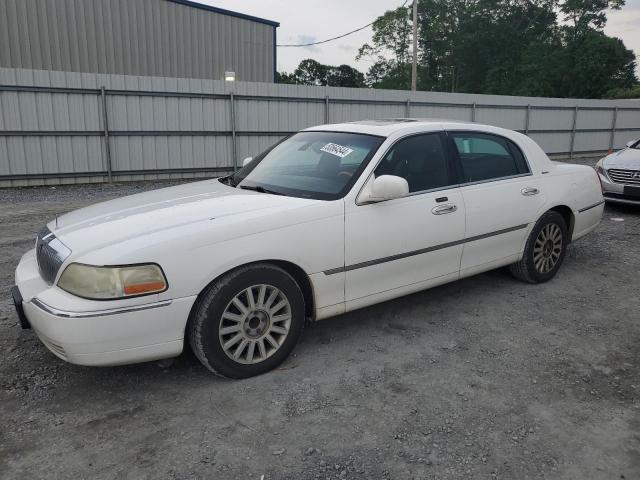 Lincoln Towncar (2003)