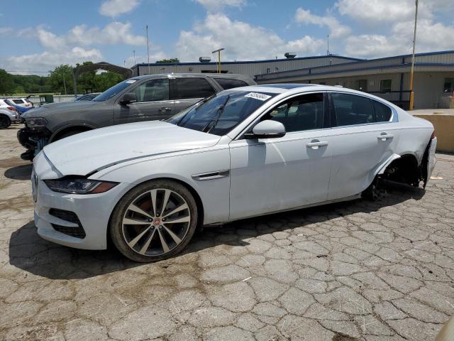 Jaguar Xe (2020)