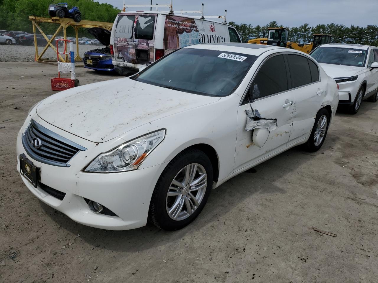 Infiniti G (2013)