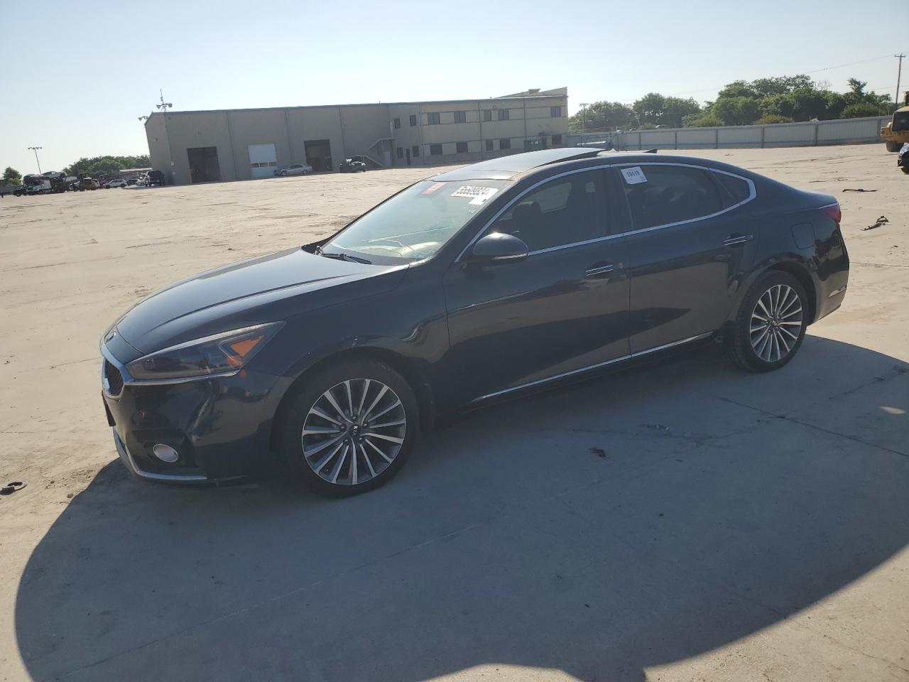Kia Cadenza (2017)