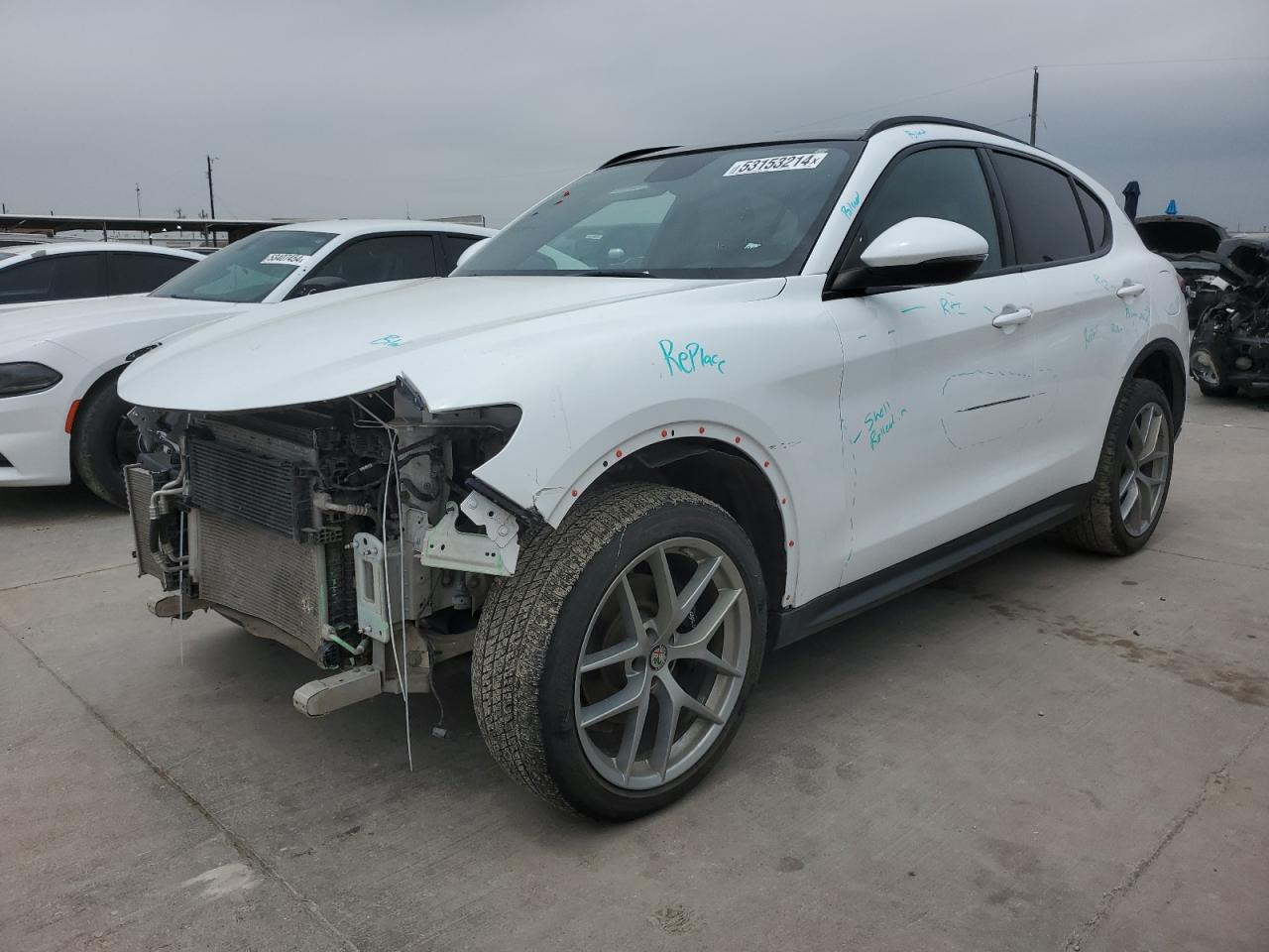 Alfa-romeo Stelvio (2021)