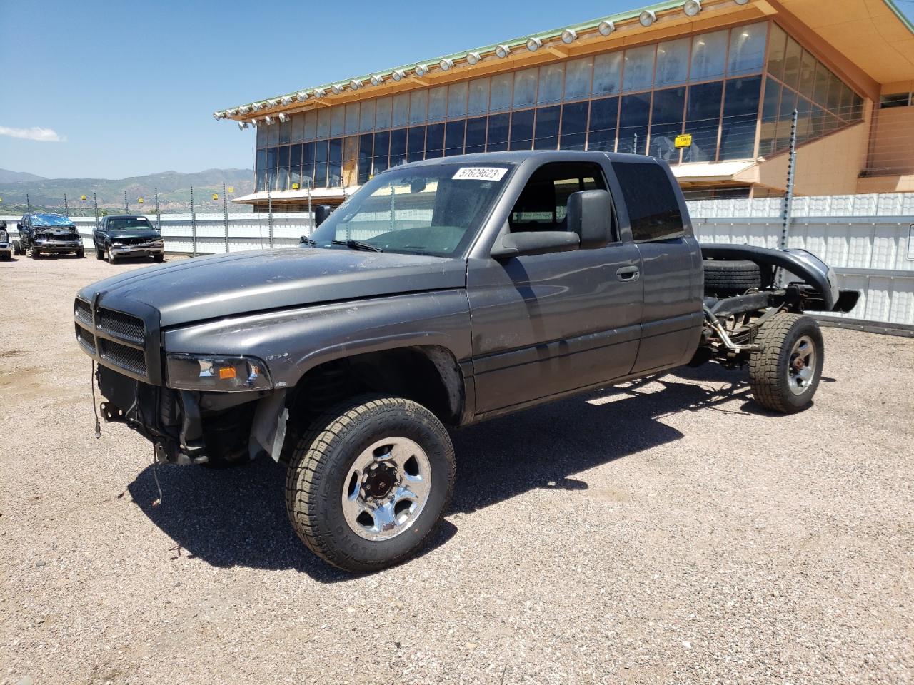 Dodge Ram (2001)