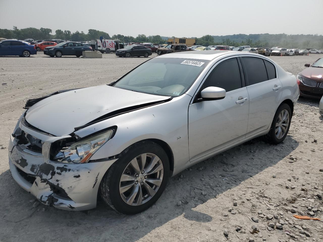 Infiniti Q40 (2015)