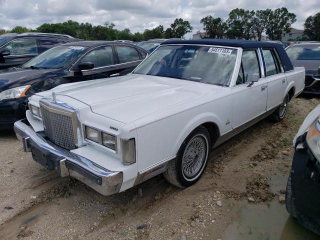 Lincoln Towncar (1987)