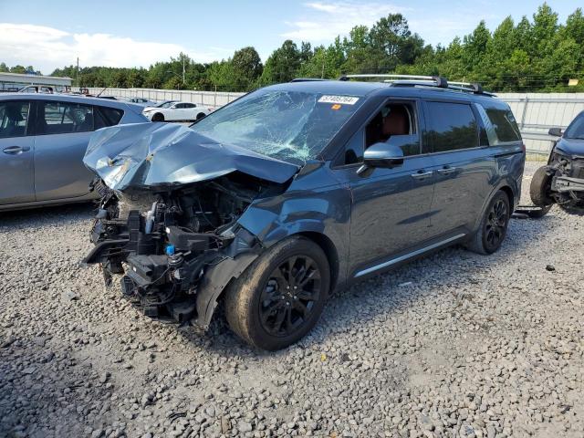 Kia Carnival s (2023)