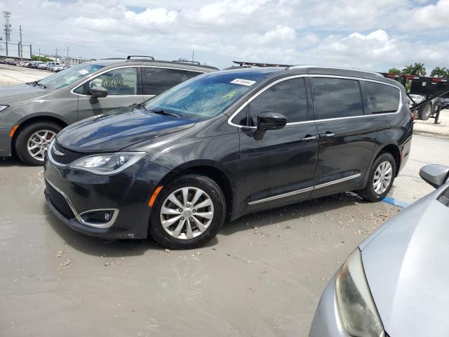 Chrysler Pacifica (2019)