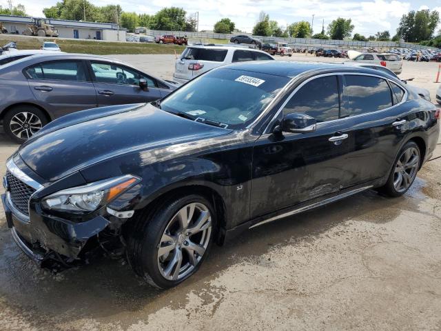 Infiniti Q70 (2015)