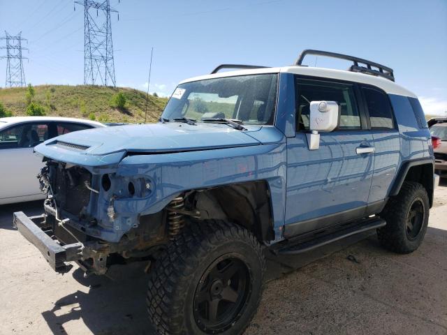 Toyota Fj cruiser (2012)