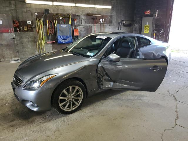 Infiniti Q60 (2015)