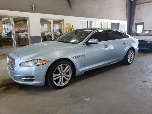 Jaguar Xj (2013)