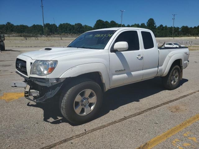Toyota Tacoma (2005)