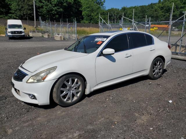 Infiniti G37 (2010)