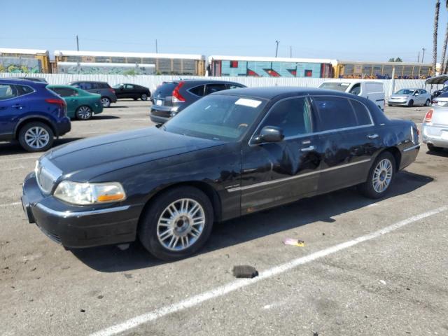 Lincoln Towncar (2006)