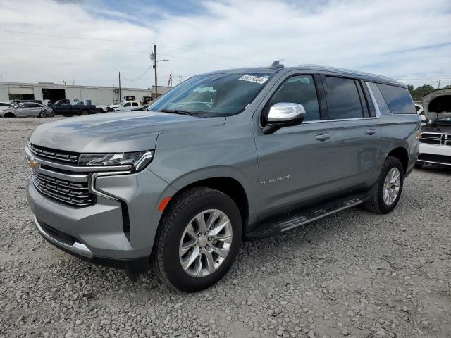 Chevrolet Suburban (2023)