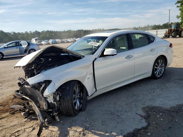 Infiniti Q70 (2016)