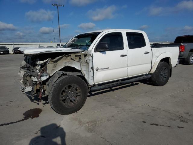 Toyota Tacoma (2015)