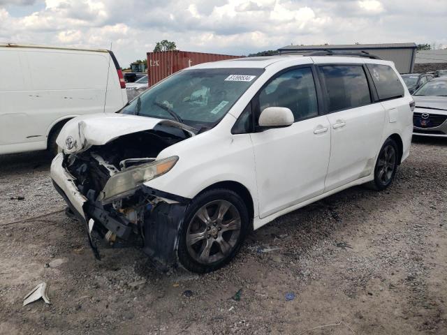 Toyota Sienna (2011)