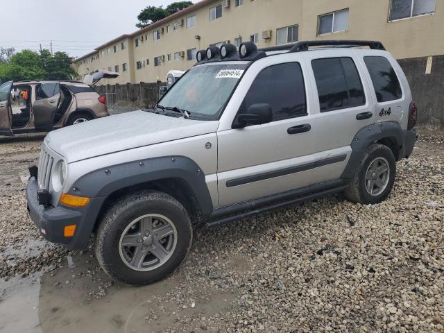 Jeep Liberty (2005)