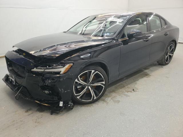 Volvo S60 plus (2024)