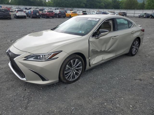 Lexus Es300 (2020)