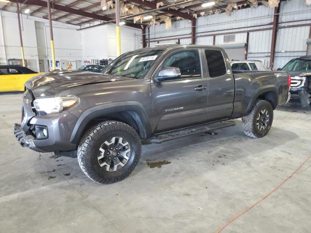 Toyota Tacoma (2016)
