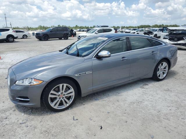 Jaguar Xj (2012)